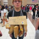 pun-costume-gingerbread-man