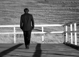 Top 5 Reasons To Drop Your Ex This Break Up Season