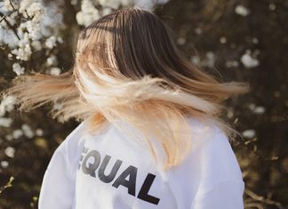 10 Reasons You Still Have Your Ex’s Old Clothes