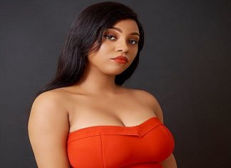 10 Problems Every Girl With Big Boobs Understands