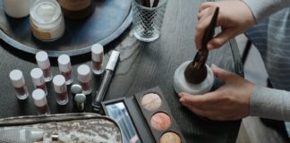 5 Times You Realized You Actually Suck At Makeup