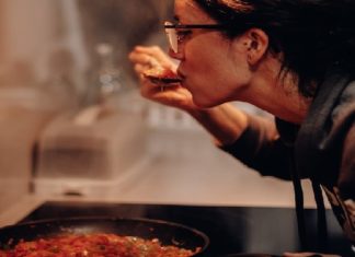 5 Simple Slow Cooker Recipes That’ll Change How You Look At Food