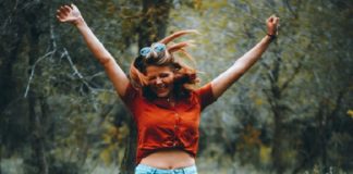 Why Every Girl Squad Needs That One Crazy Friend