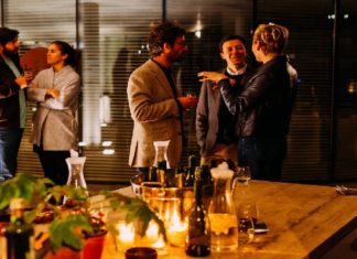 The 8 Types Of People You Spent Passover Seder With