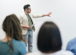 5 Lies Professors Tell That Drive All Students Crazy