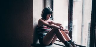 5 Lies Your Depression Constantly Tells You