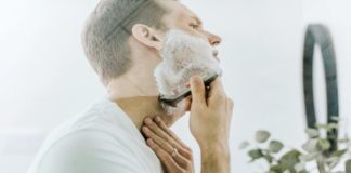 Why Men Aren’t The Only Ones Shaving Their Faces