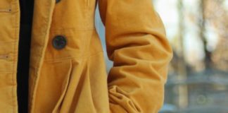 Why Fake Pockets Are The Bane Of My Existence