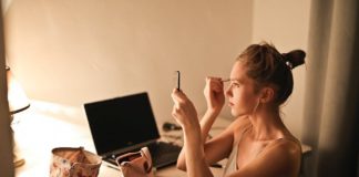 The Ugly Side Of Makeup That Nobody Talks About