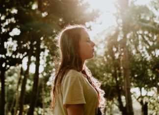 11 Tell-Tale Signs You Need To Walk Away From Your Relationship
