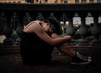 4 Immediate Thoughts You Have When You Find Out He Cheated