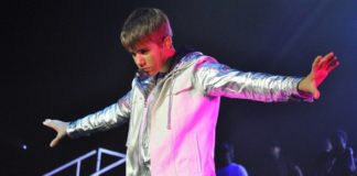 Celebrities Have Lost Touch With Their Fans And It’s Not Okay