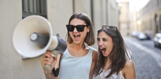5 Times You Should Always Tell Your BFF The Cold, Hard Truth
