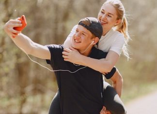 5 Reasons Every Girl Needs To Date The Douchebag