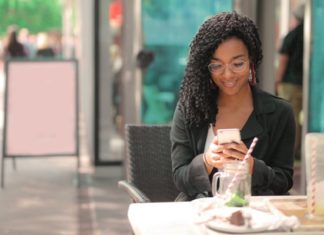 The Real Reason Men Should Stop Asking For Your Nudes