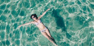9 Simple Hacks To Saving Money While You Travel