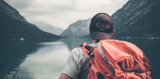 8 Struggles Only Solo Travelers Will Understand