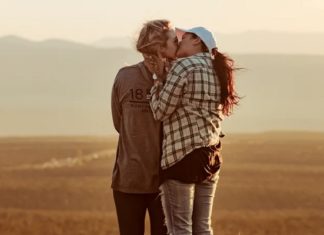 The Differences Between ‘I Love You’ And ‘I’m In Love With You’
