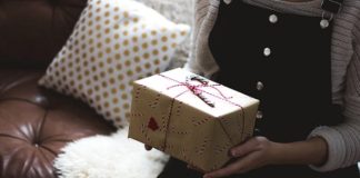 6 Budget-Friendly Gift Ideas You Can Buy For Anyone