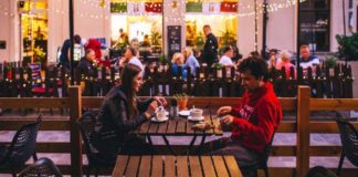 4 Tips On How To Successfully Escape A Bad Date