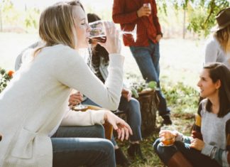 17 Ways To Avoid Your Family’s Questions This Holiday Season