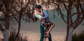 When You Are A Hopeless Romantic In A Loveless Generation