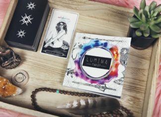 How To Read Tarot Cards For Your Friends