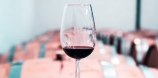 5 Reasons You Need More Red Wine In Your Life