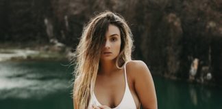 What It Means To Love A Girl Who Doesn’t Believe She’s Good Enough