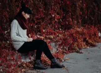 3 Inspiring Podcasts That Will Put Your Life Into Perspective