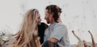How To Tell If He Has Stopped Dating Other People