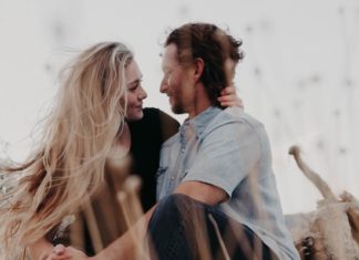 How To Tell If He Has Stopped Dating Other People