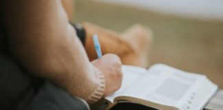 What Most People Don’t Understand About Writers