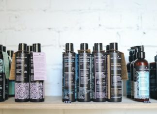I Tried Customized Shampoo For My Hair & Here’s What Happened