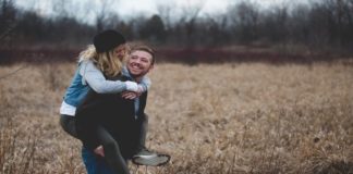 10 Things You Should Know Before Dating The ‘Sarcastic Girl’sk