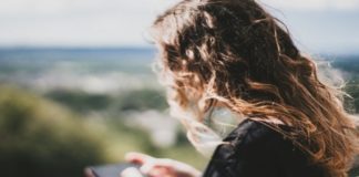 I Really Want To Text You (Even Though I Know I Shouldn’t)