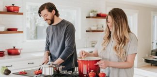 5 Tips To Make Moving In Together Less Stressful & More Enjoyable