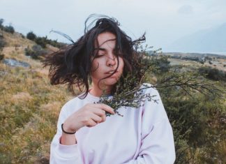 Why It’s Always Worth To Look For The Silver Lining In Your Life