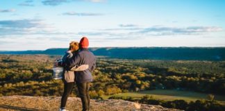 4 Crucial Ways To Keep Toxic Love From Breaking Your Heart