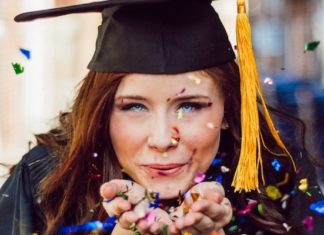 5 Punchy Instagram Captions To Use For Your Graduation Pics