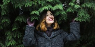 Why Being Single For The Holiday Season Is A True Advantage