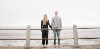 Your Relationship Should Never Make You Choose Between Love & Happiness