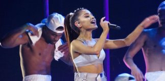26 Ariana Grande Lyrics That Make Fire Instagram Captions
