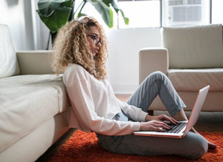 4 Essential Tips For Starting Your Own Business After College