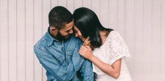 15 Guys Tell Us What They First Judge A Girl On date us