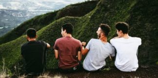 Why It’s Important To Create Traditions With Your Friends