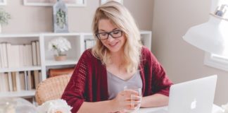 Turns Out, It’s Not Good To Listen To Music While You Work