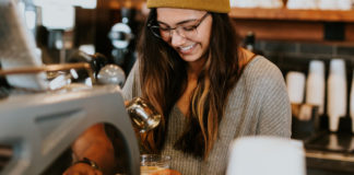 A Study Reveals The Link Between Alcohol & Employees In The Service Industry