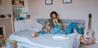 6 Things To Know When Planning To Move In With Your S.O. move in together