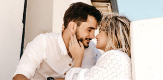 I Tried Being The Third Person In An Open Relationship & Here’s What Happened open relationship couple